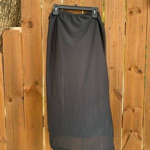 Vintage 80s Black pencil skirt size 10 Made in USA.